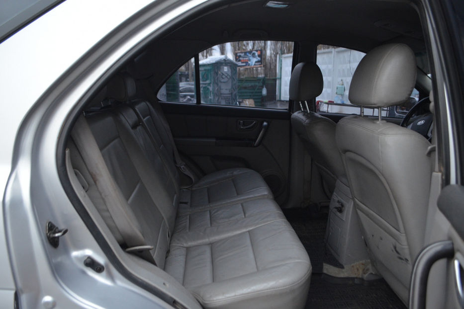 Продам Kia Sorento  2.5 DCR MT (140 к.с.) 2006 года в Киеве