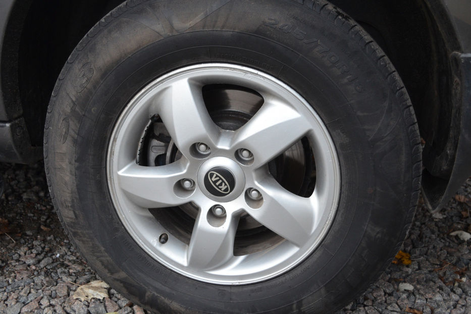 Продам Kia Sorento  2.5 DCR MT (140 к.с.) 2006 года в Киеве