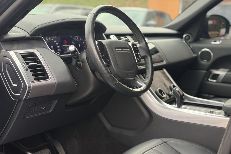 Продам Land Rover Range Rover Sport 2020 года в Киеве