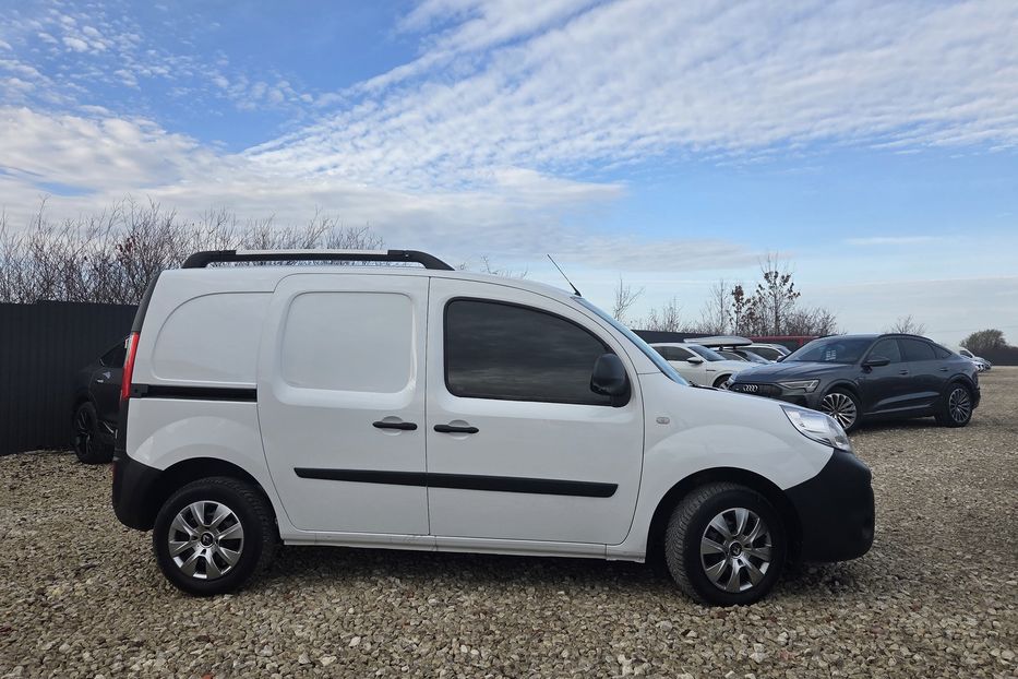 Продам Renault Kangoo груз. 2020 года в Львове
