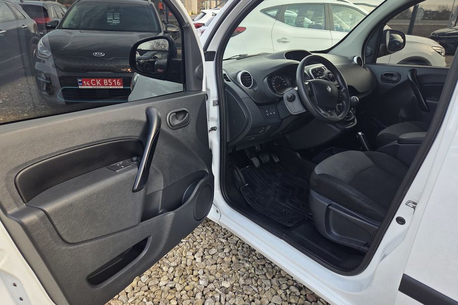 Продам Renault Kangoo груз. 2020 года в Львове
