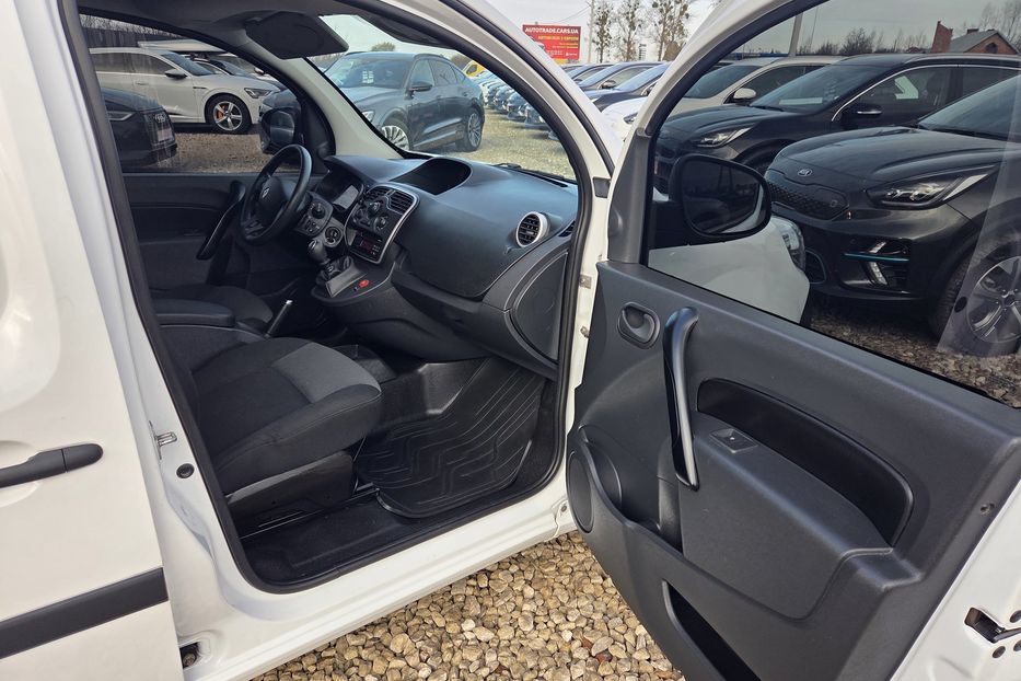 Продам Renault Kangoo груз. 2020 года в Львове