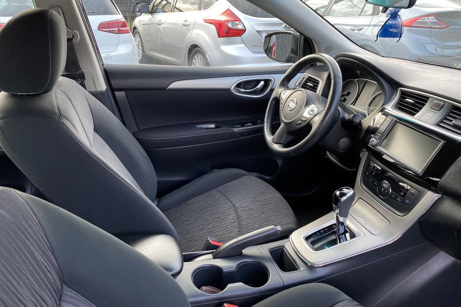 Продам Nissan Sentra 2019 года в Луцке