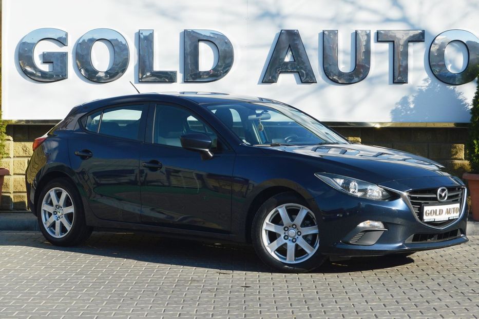Продам Mazda 3 2015 года в Одессе