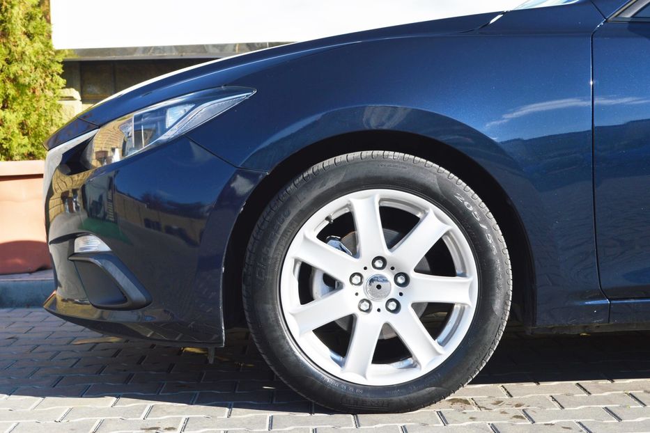 Продам Mazda 3 2015 года в Одессе