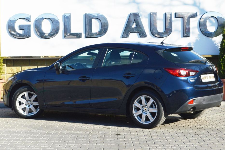Продам Mazda 3 2015 года в Одессе