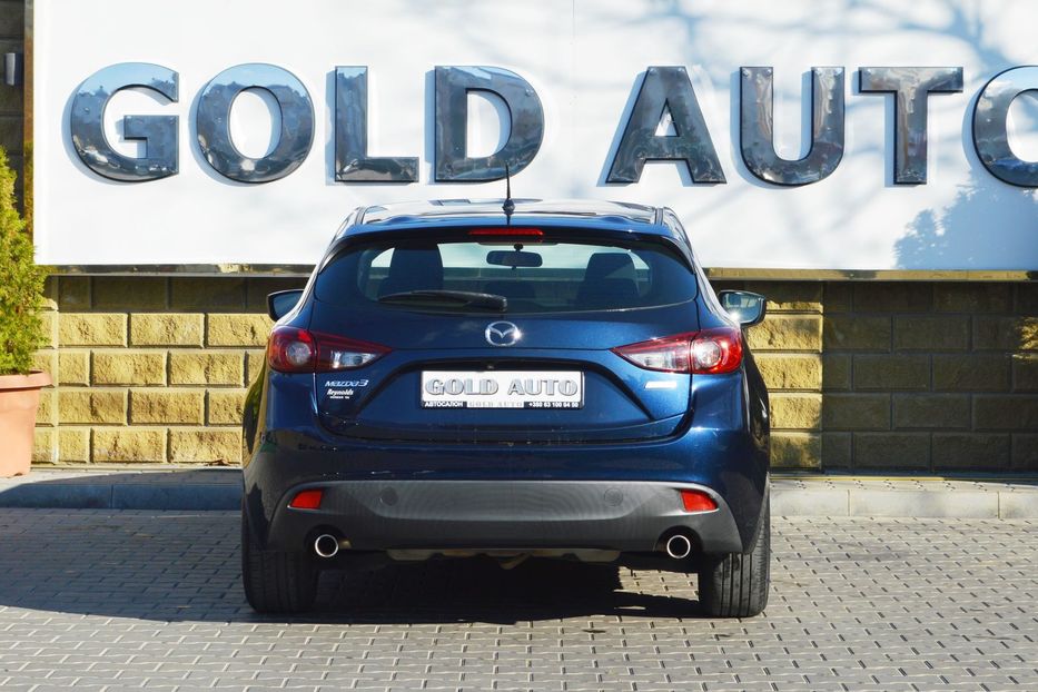 Продам Mazda 3 2015 года в Одессе