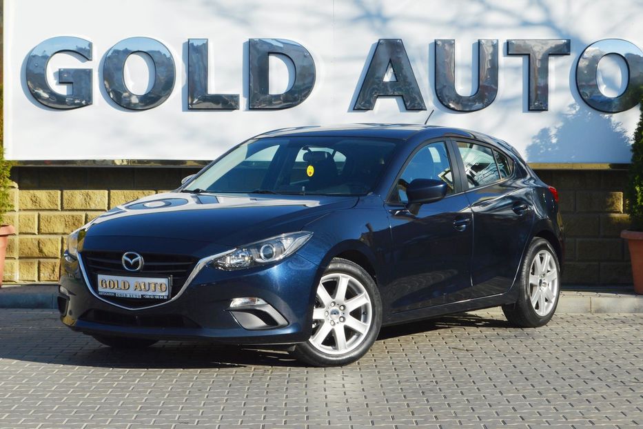 Продам Mazda 3 2015 года в Одессе