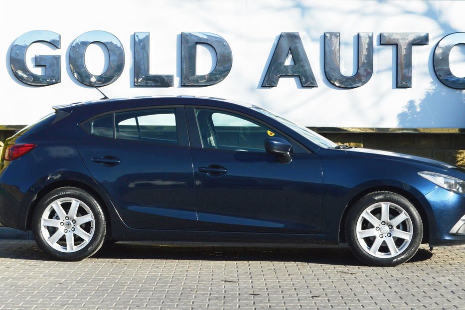 Продам Mazda 3 2015 года в Одессе
