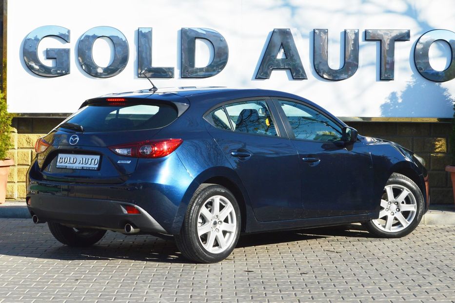 Продам Mazda 3 2015 года в Одессе