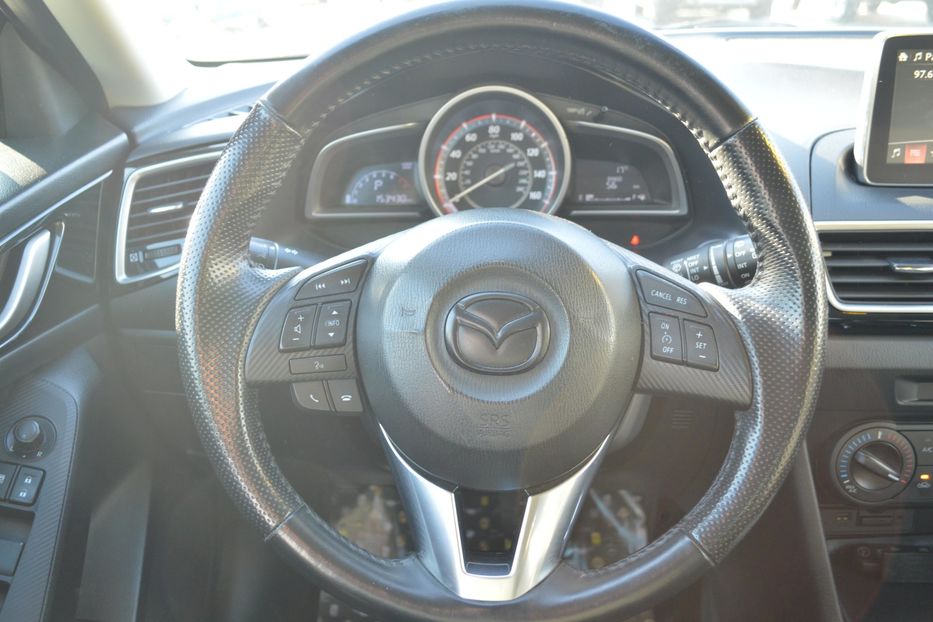Продам Mazda 3 2015 года в Одессе