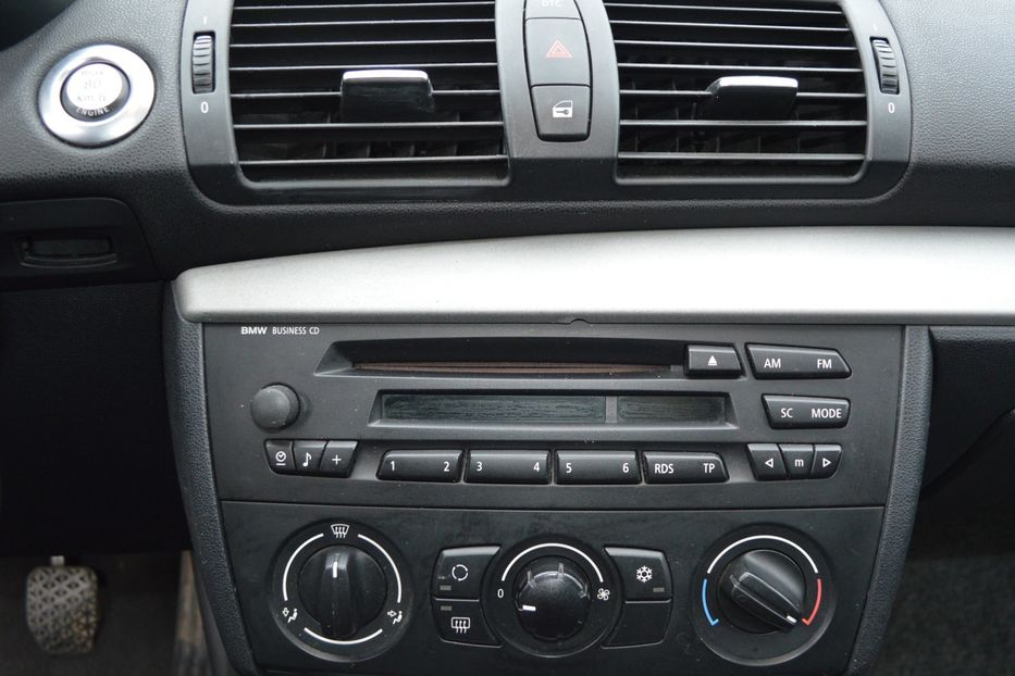 Продам BMW 118 2006 года в Одессе