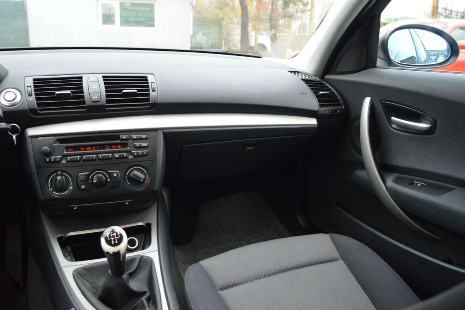 Продам BMW 118 2006 года в Одессе