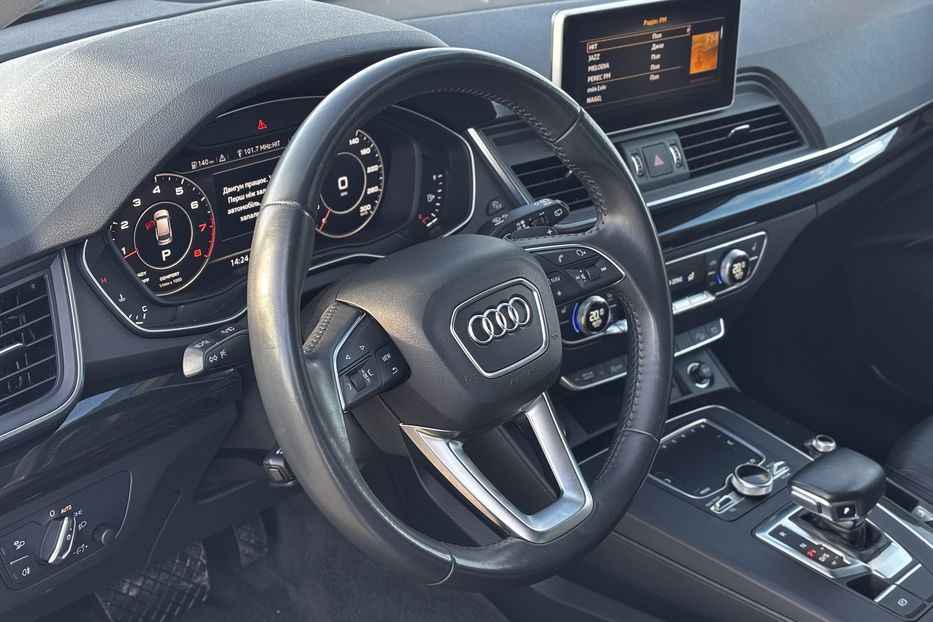 Продам Audi Q5 Quattro  2018 года в Львове