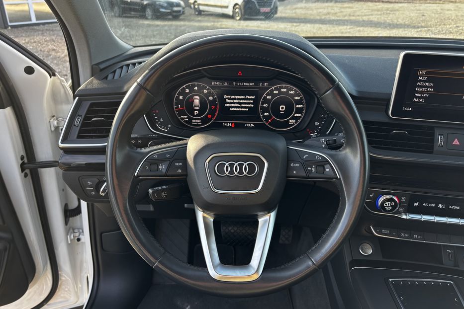 Продам Audi Q5 Quattro  2018 года в Львове