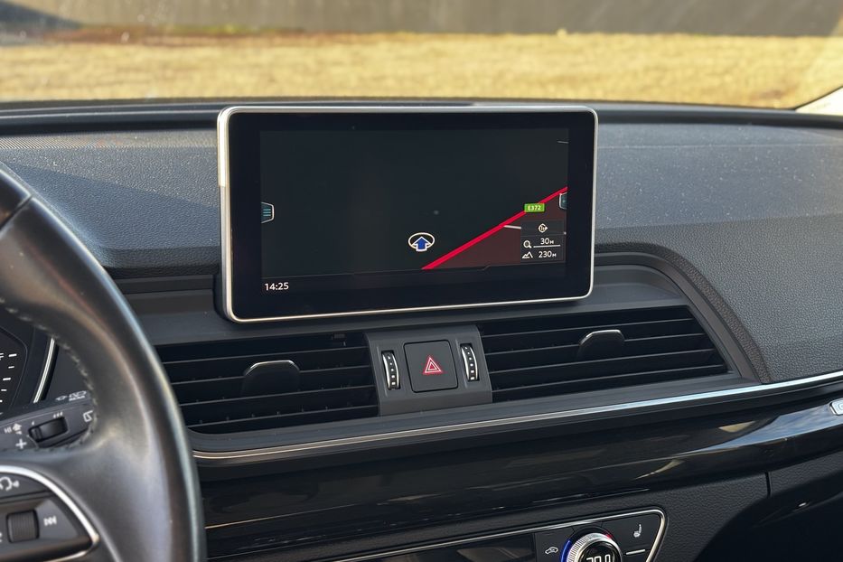 Продам Audi Q5 Quattro  2018 года в Львове