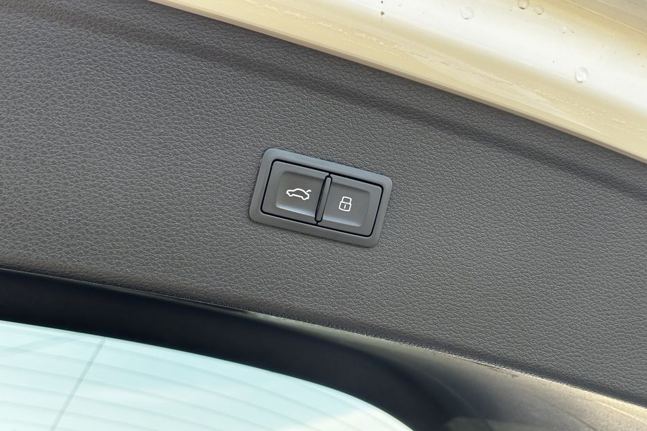 Продам Audi Q5 Quattro  2018 года в Львове