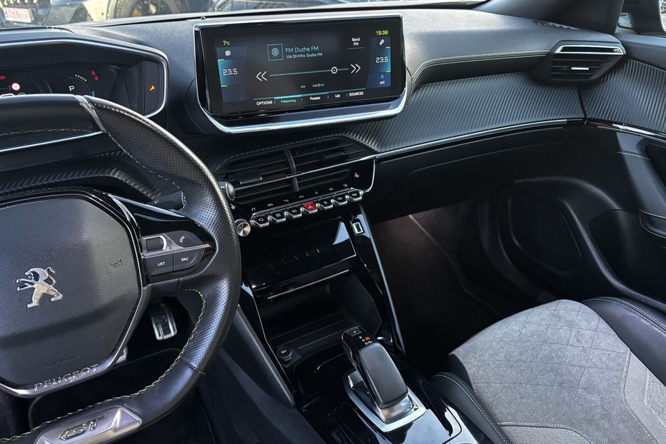 Продам Peugeot 2008 GT EV 50 KW авто у Львові  2021 года в Львове