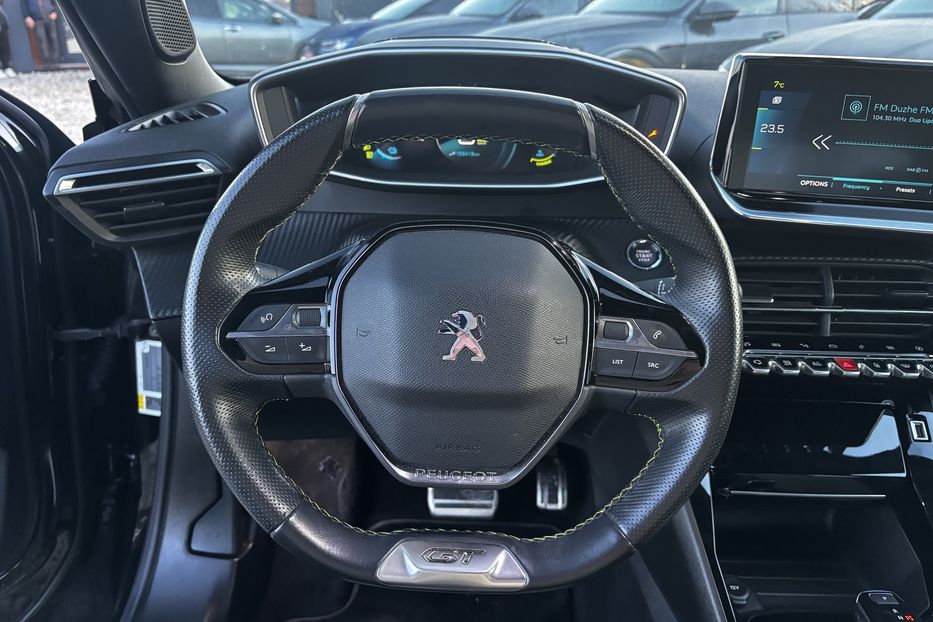 Продам Peugeot 2008 GT EV 50 KW авто у Львові  2021 года в Львове