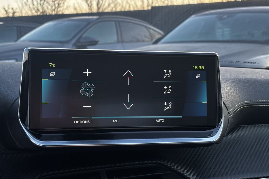 Продам Peugeot 2008 GT EV 50 KW авто у Львові  2021 года в Львове