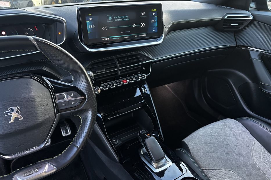 Продам Peugeot 2008 GT EV 50 KW авто у Львові  2021 года в Львове