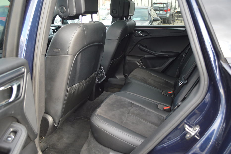 Продам Porsche Macan 2017 года в Одессе