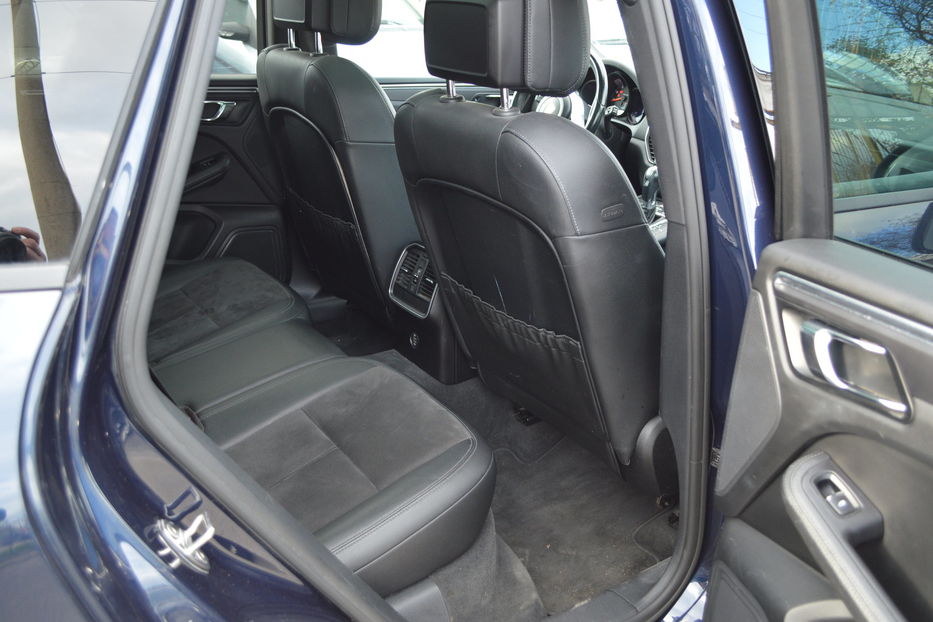 Продам Porsche Macan 2017 года в Одессе