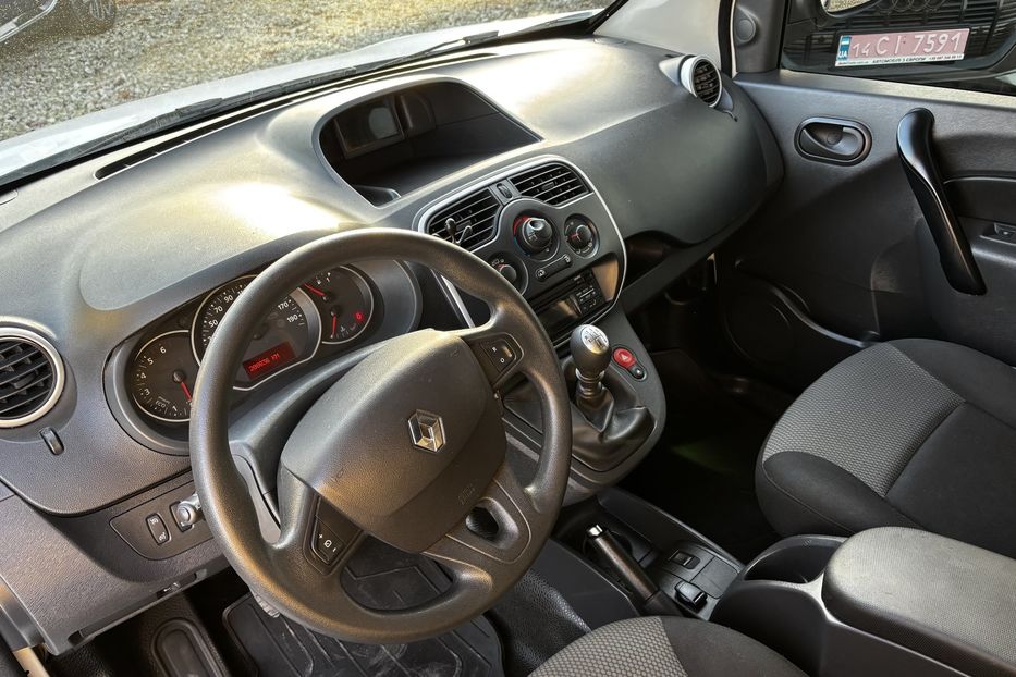 Продам Renault Kangoo груз. 2020 года в Львове