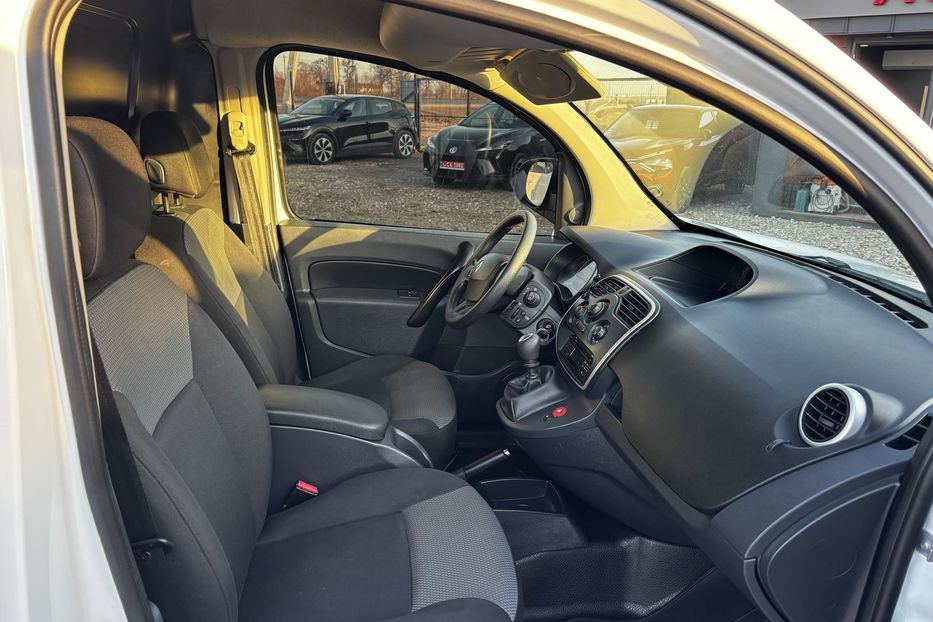 Продам Renault Kangoo груз. 2020 года в Львове