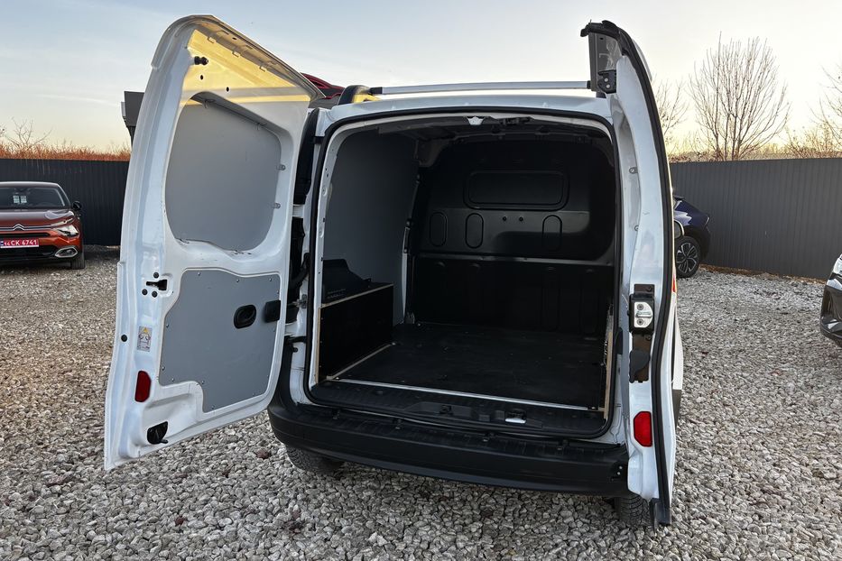 Продам Renault Kangoo груз. 2020 года в Львове