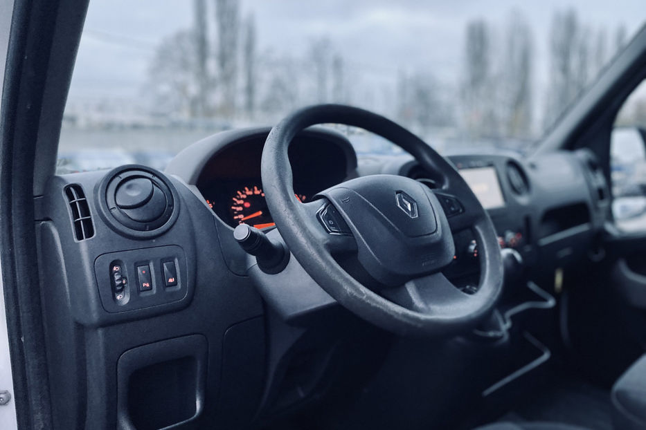 Продам Renault Master груз. 2.3 dCi MT (165 к.с.) L3H2  2017 года в Киеве