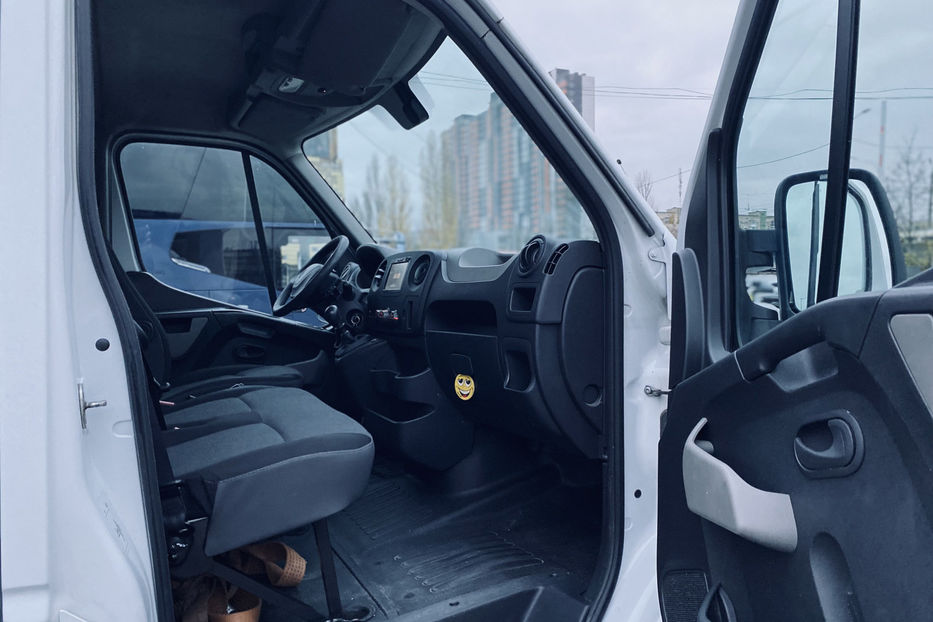 Продам Renault Master груз. 2.3 dCi MT (165 к.с.) L3H2  2017 года в Киеве