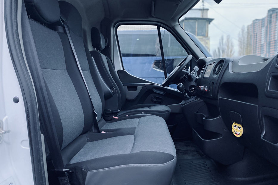 Продам Renault Master груз. 2.3 dCi MT (165 к.с.) L3H2  2017 года в Киеве