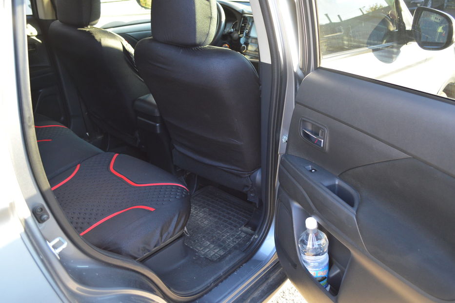 Продам Mitsubishi Outlander 7 місць 2017 года в Одессе