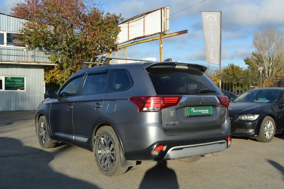 Продам Mitsubishi Outlander 7 місць 2017 года в Одессе