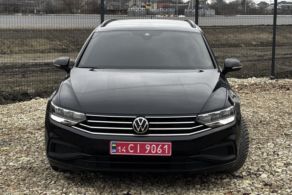 Продам Volkswagen Passat B8 2021 года в Львове