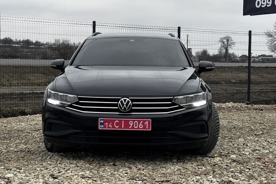 Продам Volkswagen Passat B8 2021 года в Львове