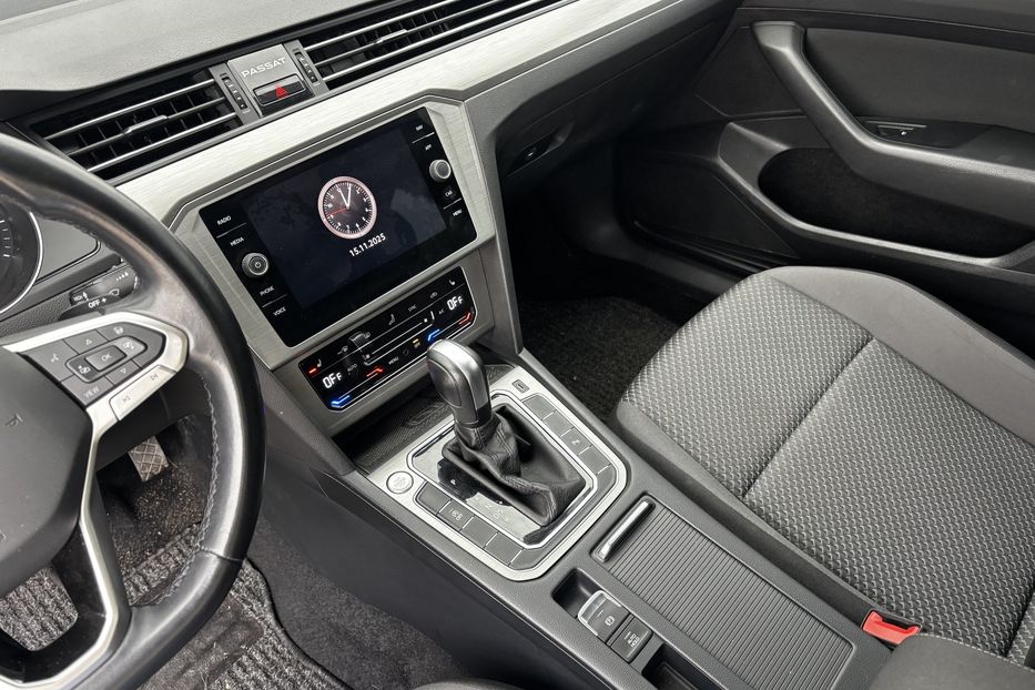 Продам Volkswagen Passat B8 2021 года в Львове