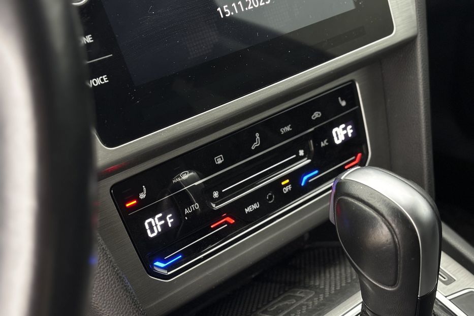 Продам Volkswagen Passat B8 2021 года в Львове