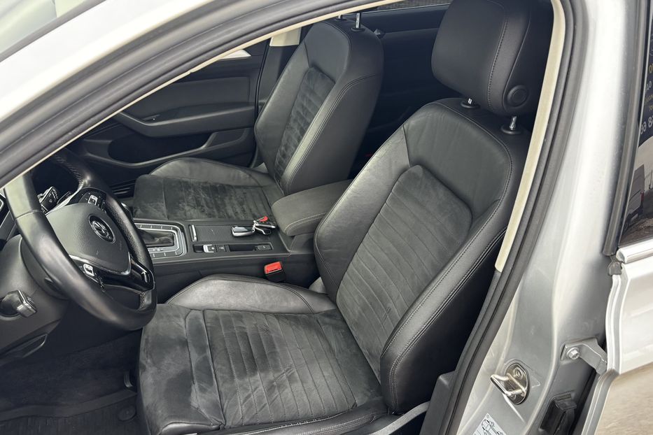 Продам Volkswagen Passat B8 2018 года в Львове