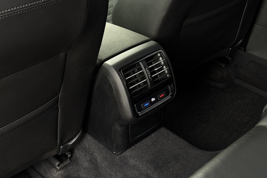 Продам Volkswagen Passat B8 2018 года в Львове