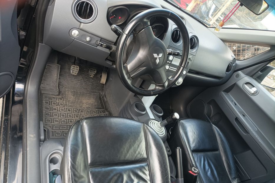 Продам Mitsubishi Colt офицал 2006 года в Одессе