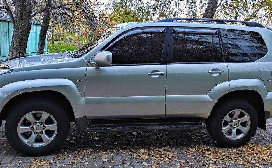 Продам Toyota Land Cruiser Prado офицал 2006 года в Одессе