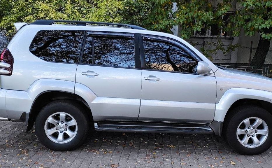 Продам Toyota Land Cruiser Prado офицал 2006 года в Одессе