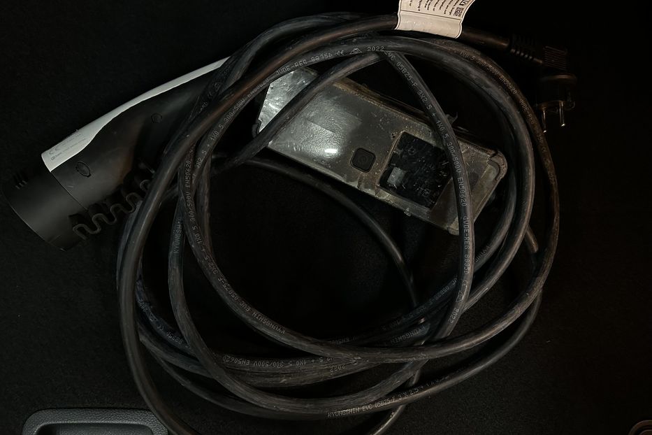 Продам Kia Niro 64кВт Макс.комплектація! 2022 года в Львове