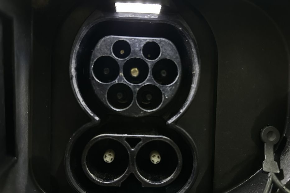 Продам Kia Niro 64кВт Макс.комплектація! 2022 года в Львове