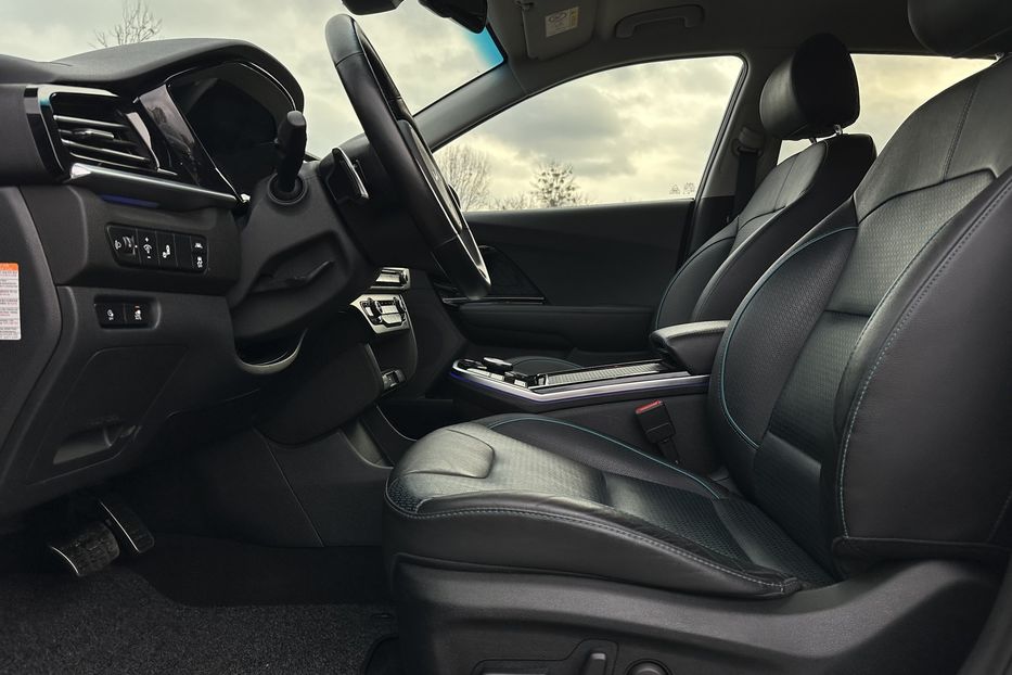 Продам Kia Niro 64кВт Макс.комплектація! 2022 года в Львове