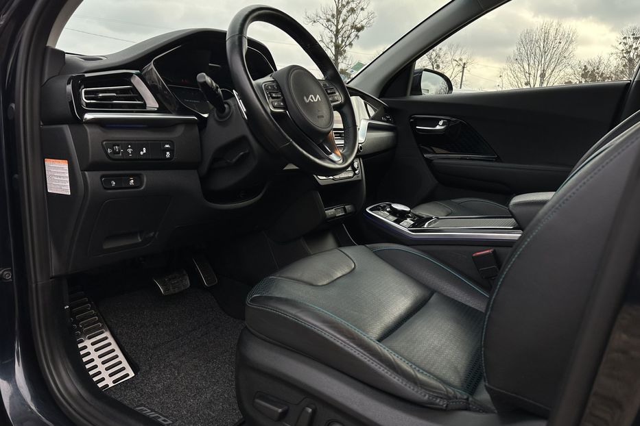Продам Kia Niro 64кВт Макс.комплектація! 2022 года в Львове