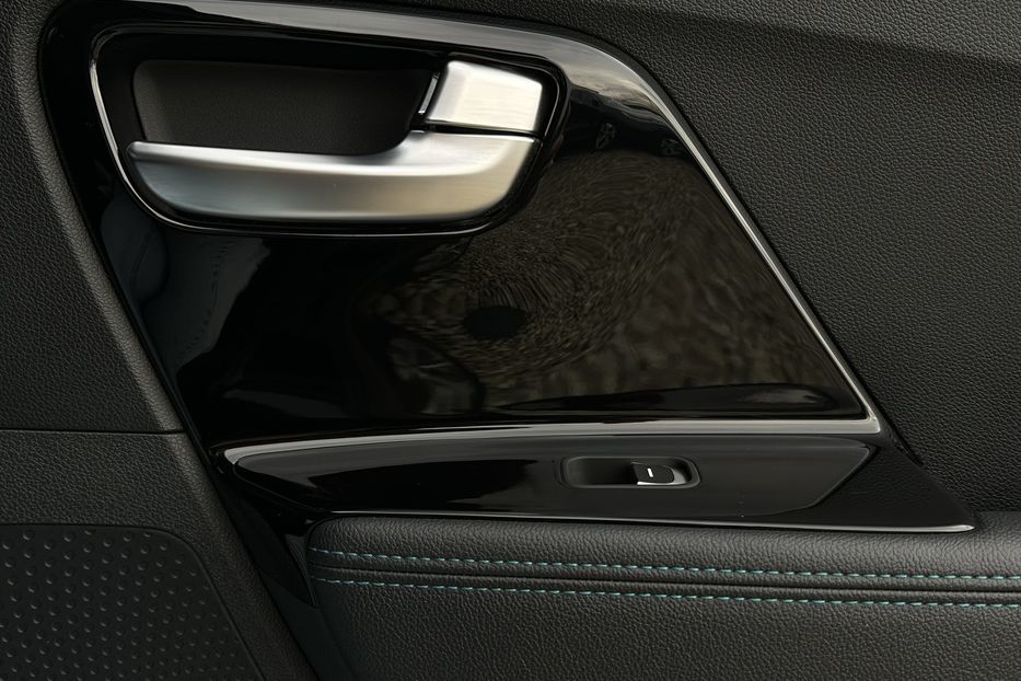 Продам Kia Niro 64кВт Макс.комплектація! 2022 года в Львове