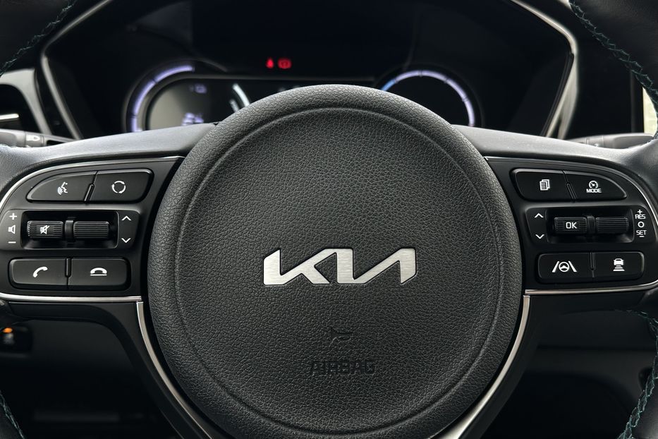 Продам Kia Niro 64кВт Макс.комплектація! 2022 года в Львове